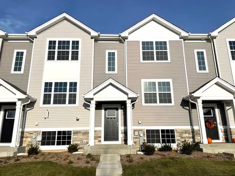 2041 Sassafras Way #E, Wonder Lake, IL 60097