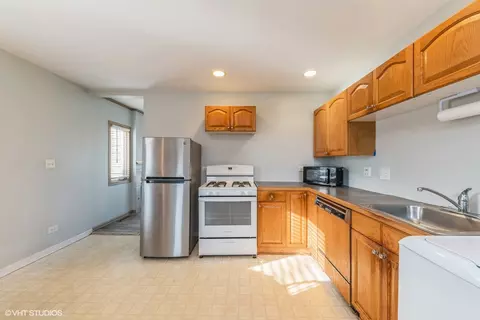 2202 Flicker Ln, Rolling Meadows, IL 60008 photo 6