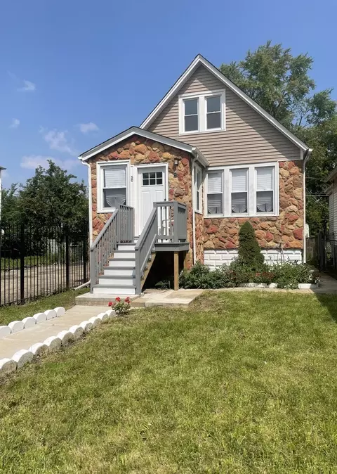 50 W 110th St, Chicago, IL 60628