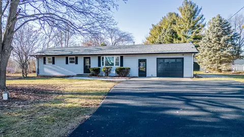 3659 N Il Route 71, Sheridan, IL 60551