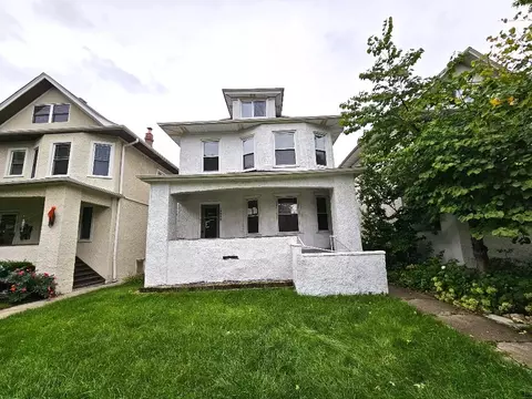 5008 W Agatite Ave, Chicago, IL 60630
