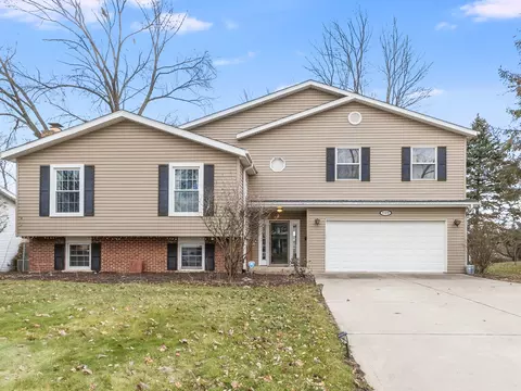 1125 69th St, Darien, IL 60561