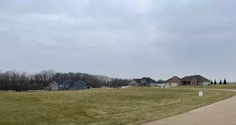 11 King Ct, Princeton, IL 61356