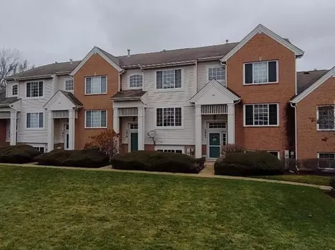 1919 Concord Dr #1919, Mchenry, IL 60050