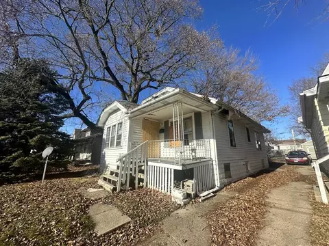 817 E Virginia Ave, Peoria, IL 61603