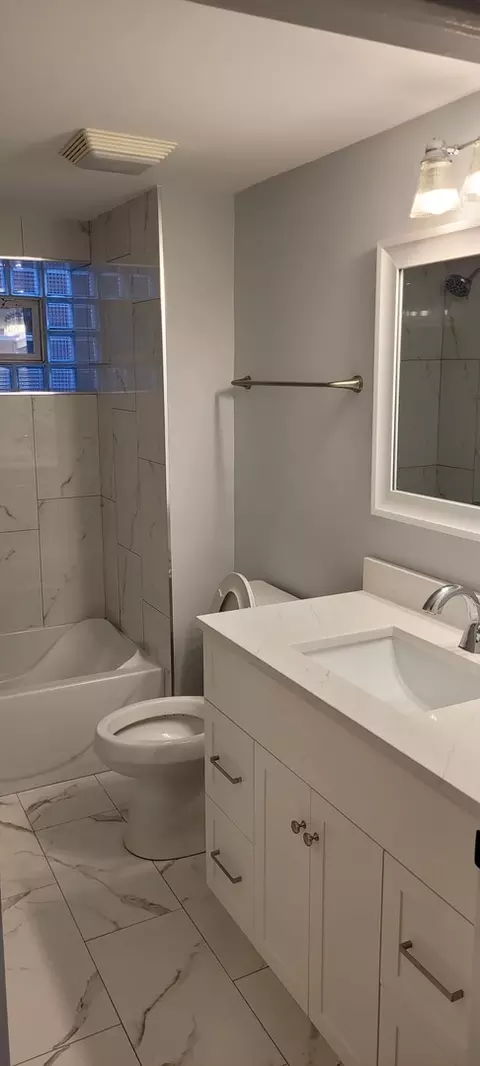 3812 W 70th Pl, Chicago, IL 60629 photo 17