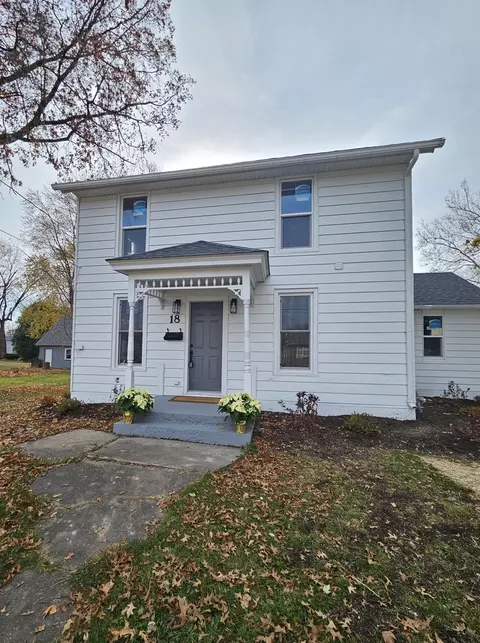 18 W Crofoot St, Sandwich, IL 60548