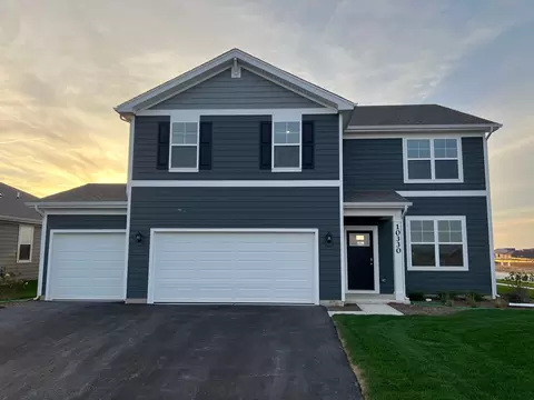 10380 Blaine St, Crown Point, IN 46307