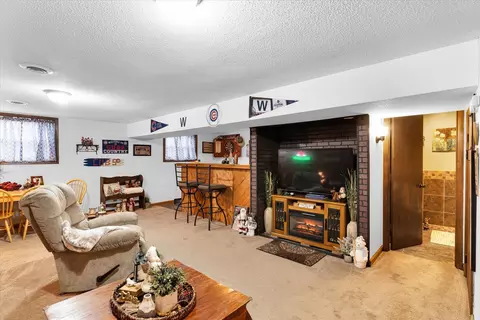 1067 Pinecrest Dr, Rantoul, IL 61866 photo 27