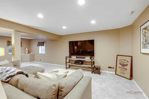 1460 Anvil Ct, Bartlett, IL 60103 photo 43