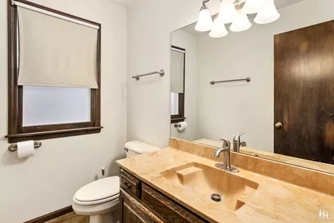 1125 Webster Ln, Des Plaines, IL 60016 photo 23