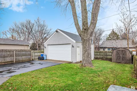 1125 Webster Ln, Des Plaines, IL 60016 photo 34