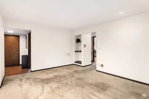 1125 Webster Ln, Des Plaines, IL 60016 photo 5