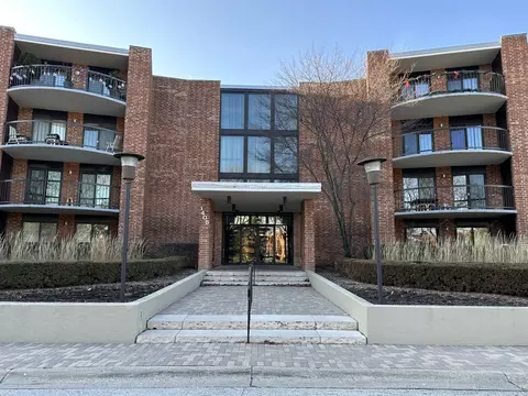1405 E Central Rd #305A, Arlington Heights, IL 60005