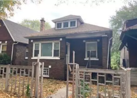 9133 S Colfax Ave, Chicago, IL 60617