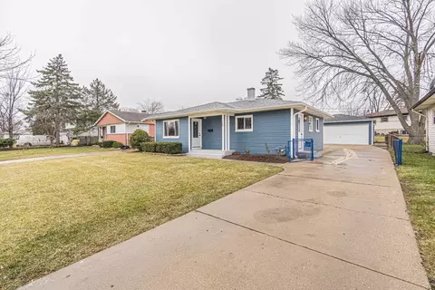 364 E Norman Ln, Wheeling, IL 60090 photo 32
