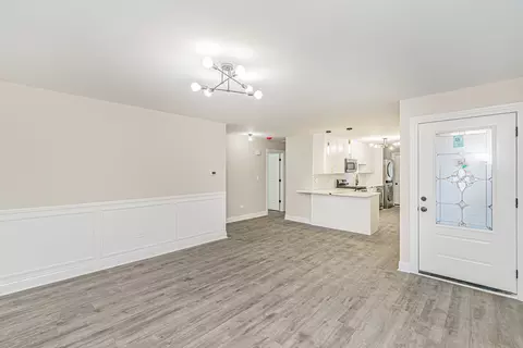 364 E Norman Ln, Wheeling, IL 60090 photo 5