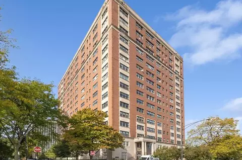 4300 N Marine Dr #201, Chicago, IL 60613