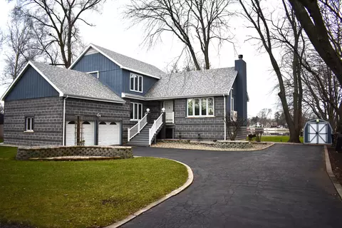 5 Shannon Rd, Kankakee, IL 60901