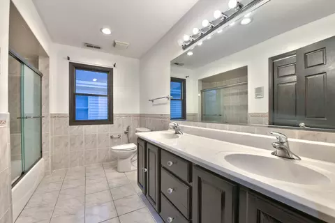 972 E Red Oak St, Addison, IL 60101 photo 27
