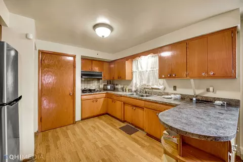 160 E 120th St, Chicago, IL 60628 photo 5