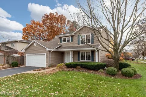 429 68th St, Downers Grove, IL 60515