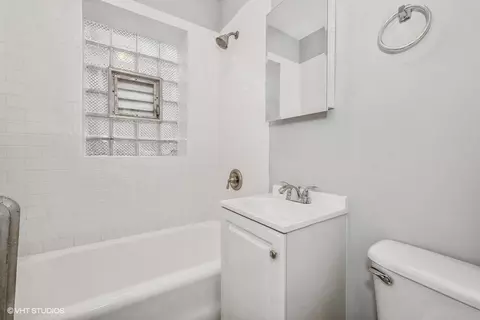1537 E 85th Pl, Chicago, IL 60619 photo 23