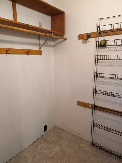 3184 E Borchers Rd, Freeport, IL 61032 photo 12