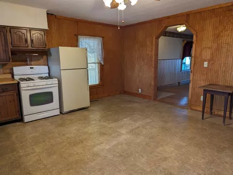 3184 E Borchers Rd, Freeport, IL 61032 photo 11
