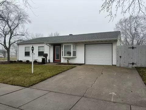 2715 Richmond St, Joliet, IL 60435