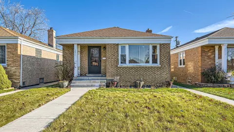 3811 S 60th Ct, Cicero, IL 60804
