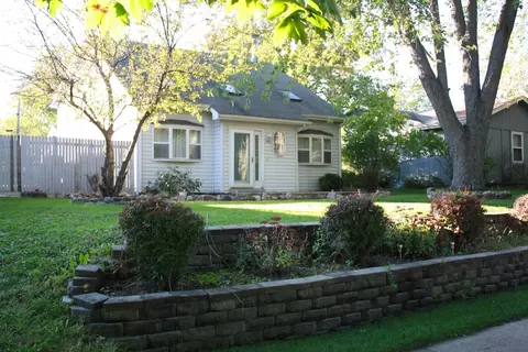 1806 Gideon Ave, Zion, IL 60099