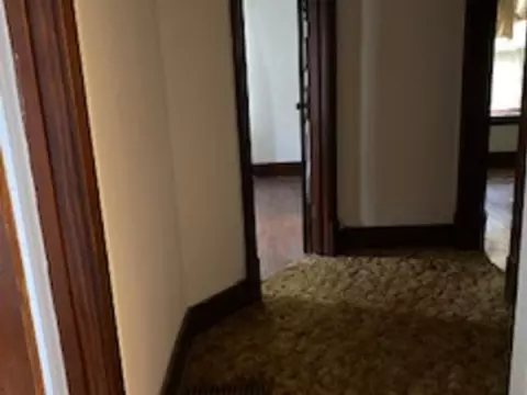 Entry Way - 644 First Ave, Ottawa, IL 61350 photo 2 of 2