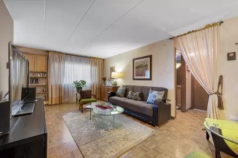 1297 Harding Ave #2C, Des Plaines, IL 60016 photo 2