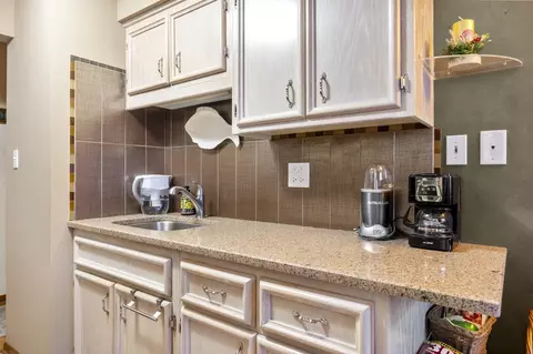 1297 Harding Ave #2C, Des Plaines, IL 60016 photo 10