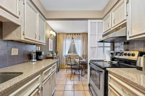 1297 Harding Ave #2C, Des Plaines, IL 60016 photo 11