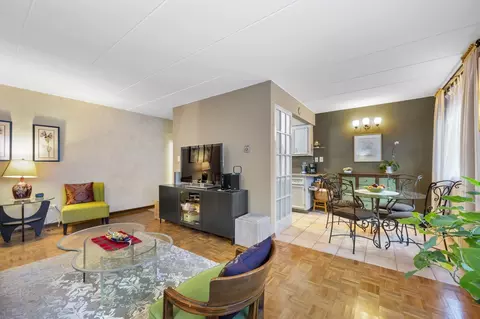 1297 Harding Ave #2C, Des Plaines, IL 60016 photo 4
