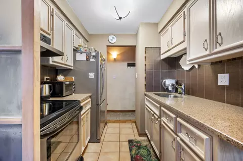 1297 Harding Ave #2C, Des Plaines, IL 60016 photo 13