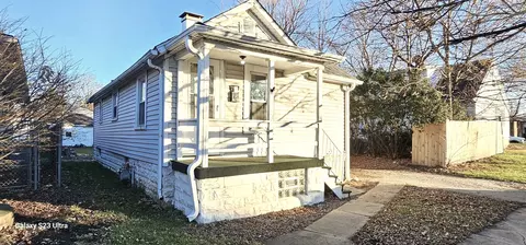 704 N Oakland Ave, Joliet, IL 60435