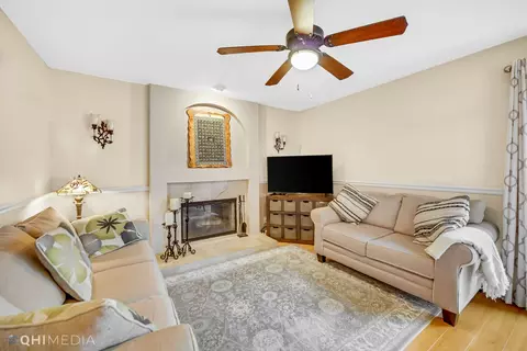 1443 Snow Drift Cir, Bartlett, IL 60103 photo 13