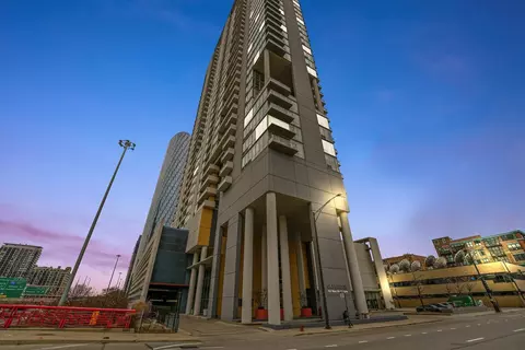 737 W Washington Blvd #3007, Chicago, IL 60661