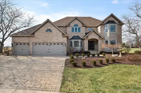 1535 Winberie Ct, Naperville, IL 60564