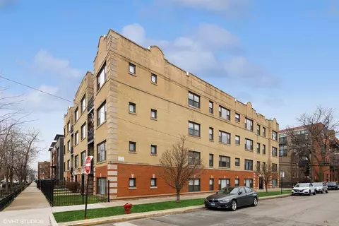 1910 N Washtenaw Ave #3, Chicago, IL 60647