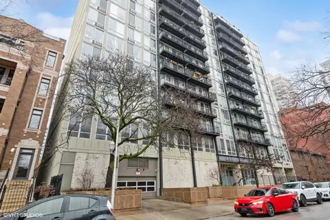 450 W Briar Pl #5C, Chicago, IL 60657