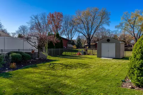 Exterior - 4849 Danforth Dr, Rockford, IL 61114 photo 5 of 13