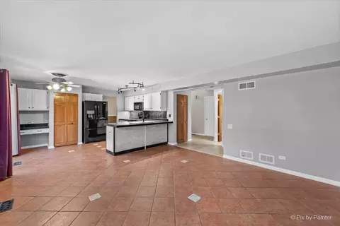 414 Persimmon Ln, Bartlett, IL 60103 photo 21