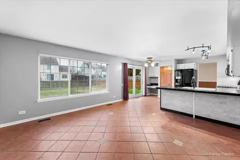 414 Persimmon Ln, Bartlett, IL 60103 photo 20