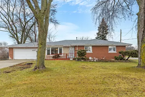 1124 E Division St, Lockport, IL 60441