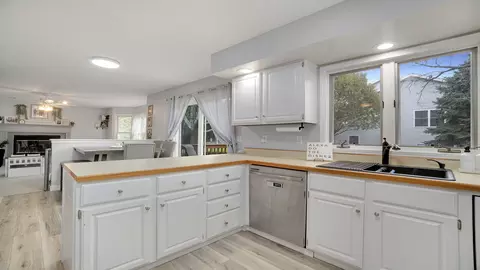 1530 Michael Dr, Pecatonica, IL 61063 photo 15
