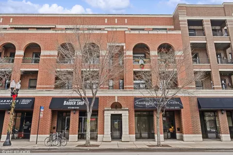 4737 N Clark St #3N, Chicago, IL 60640